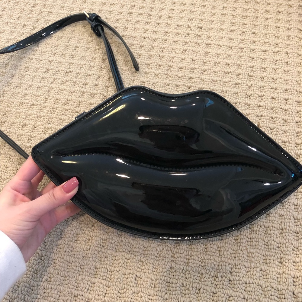 • ALDO Black Lip Patent Leather Crossbody Bag